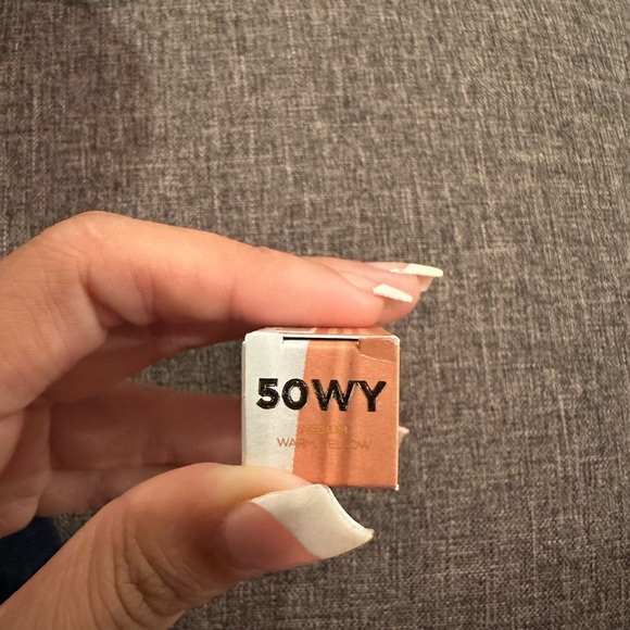 50 WY - Urban Decay Stay Naked Correcting Concealer - Picture 6 of 6